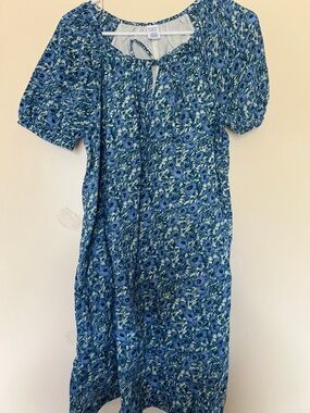 Melrose and Market Blue Floral Midi Dress with Tie Neck